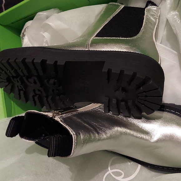 Sam Edelman Laguna Kids Chelsea Boot - Picture 4 of 8